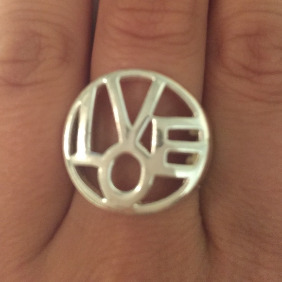 Love ring! - Picture 2 of 3