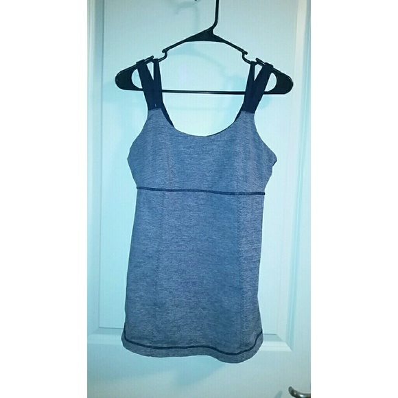 Lululemon Tank 10