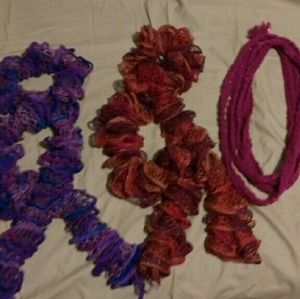 Bundle of scarves OR Choose 1 FREE w/ 2+ purchase
