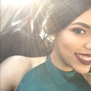 Meet your Posher, Arelis