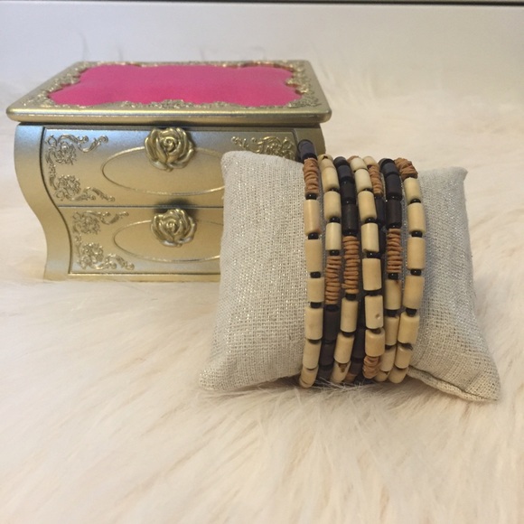 Wooden Slinky-Like Bracelet