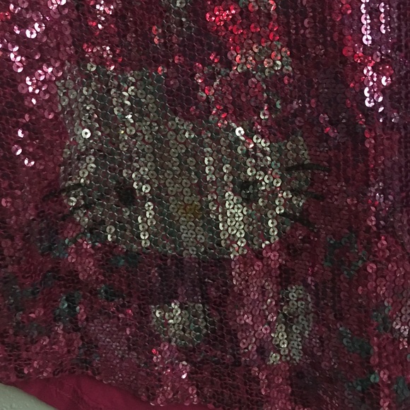 Hello kitty shirt size 7/8 - Picture 2 of 3