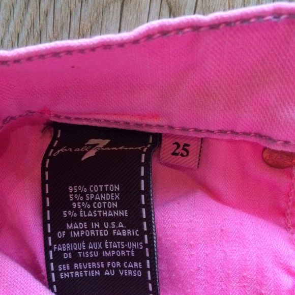 SOLD 7 For All Mankind Pink Denim Shorts - Picture 3 of 4