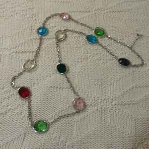 BEAUTIFUL MULTICOLOR STRAND NECKLACE!