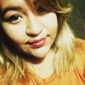 Meet your Posher, Luz