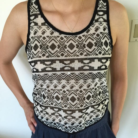 painted threads top