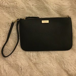 Kate Spade Wristlet Black
