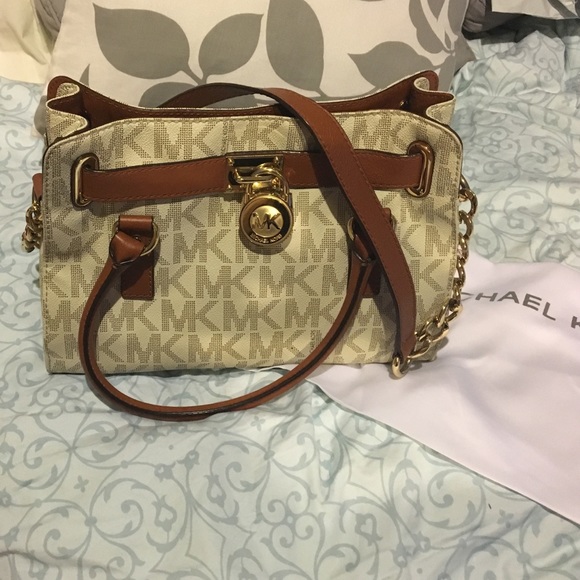 Michael kors medium Crossbody