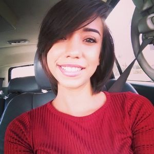 Meet your Posher, Mitzy