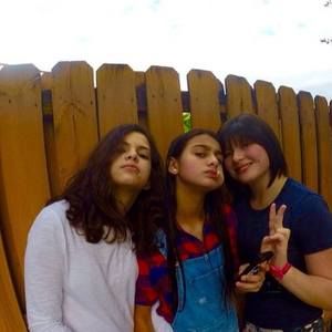 Meet your Posher, Isabella