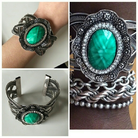 T&J Designs Jewelry - 🎀🎉Best in Retail Host Pick!!🎉🎀  Boho Cuff