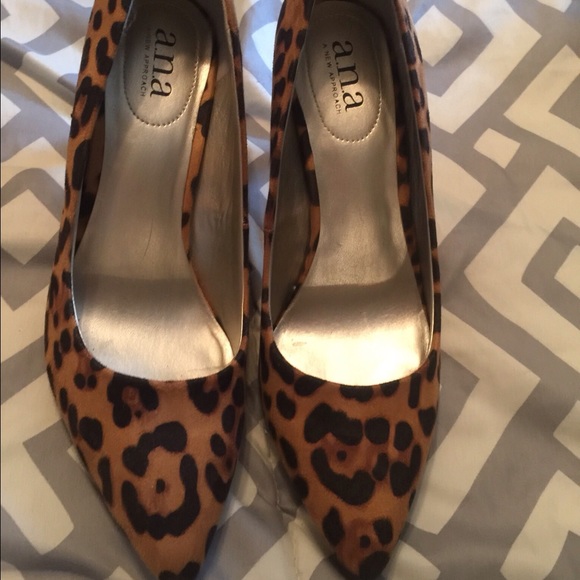 Ana heels