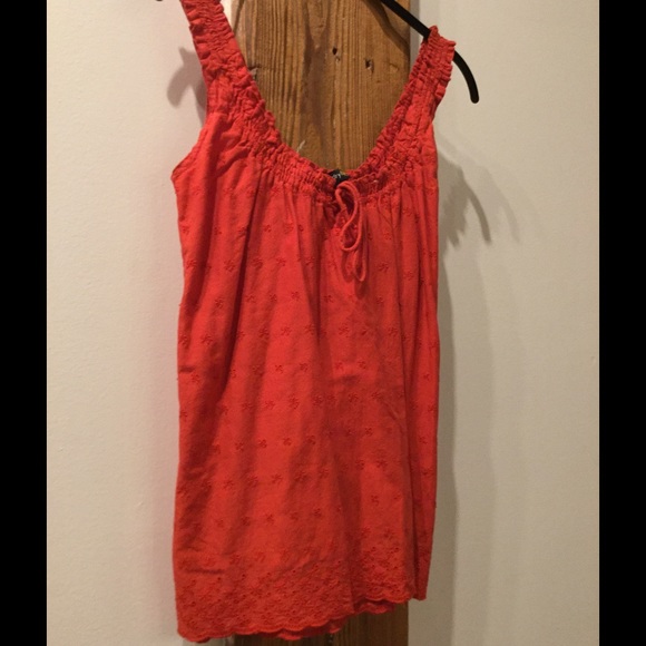 Chaudry KC Red Textured Tank w/ Drawstring Neck - Picture 3 of 4