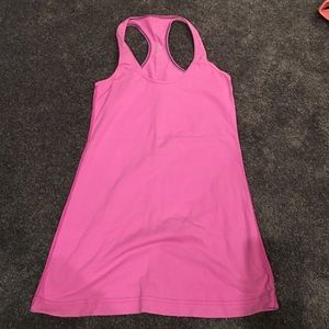 Lululemon tank