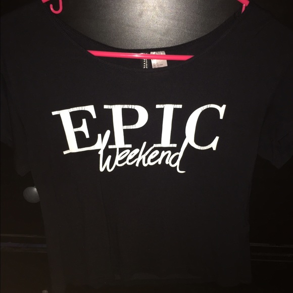 divided crop top