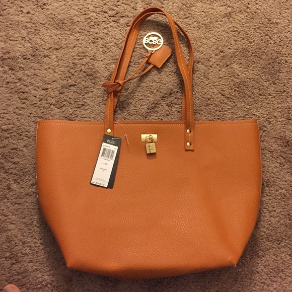 Chic BCBG Tote!