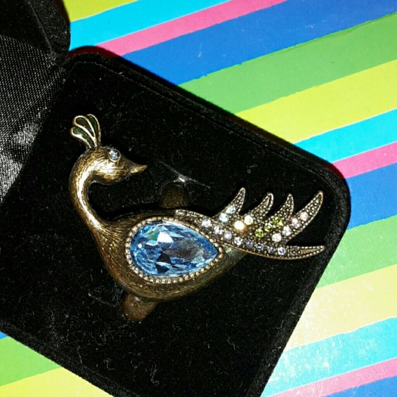 Ring - Picture 2 of 4