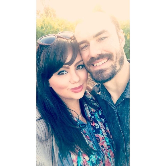 Meet your Posher, Stacy - Picture 3 of 5