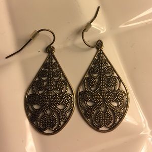 Drop earrings