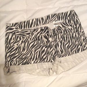 Girls H&M Zebra Print Shorts