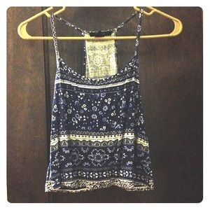 Blue pattern crop top
