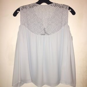 Chiffon blouse with lace.
