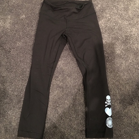Lululemon crop