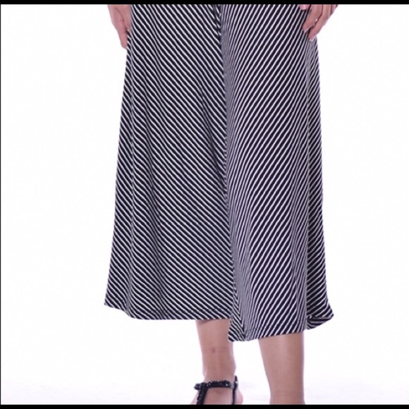 Pastels clothing gaucho pants - Picture 3 of 3