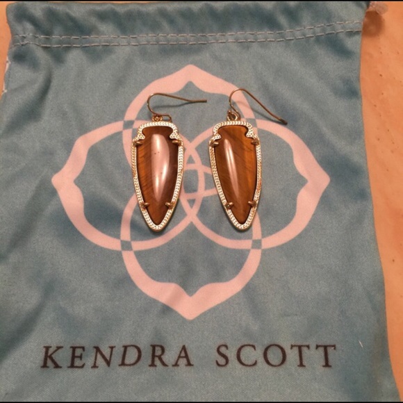 NWOT Kendra Scott Earrings