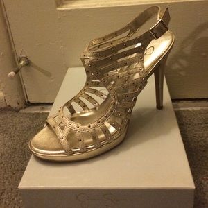 Jessica Simpson heels