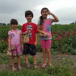 Meet your Posher, Sherin