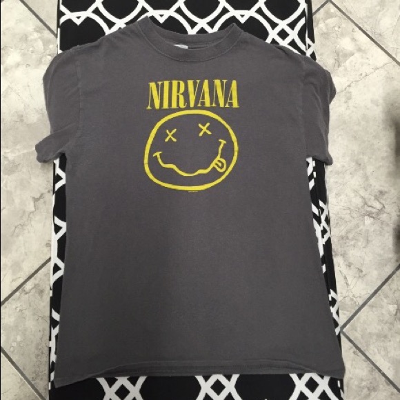 Tops - Nirvana band shirt
