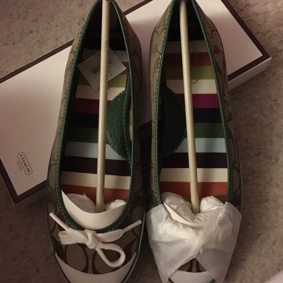 Coach Flats