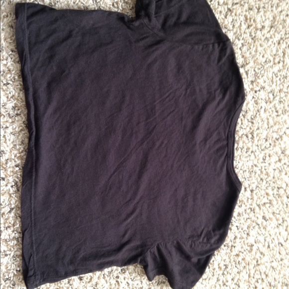 Crop top - Picture 3 of 3