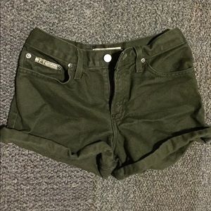 olive green high rise short