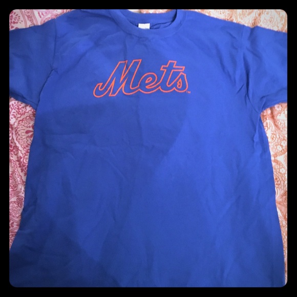 FREE Unisex New York Mets shirt