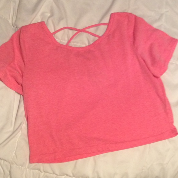 delia's pink cropped top cross designs in back - Picture 1 of 3
