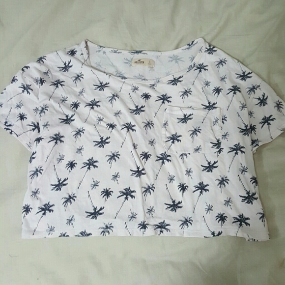 Hollister Tops - Hollister Palm Tree Cropped Tee