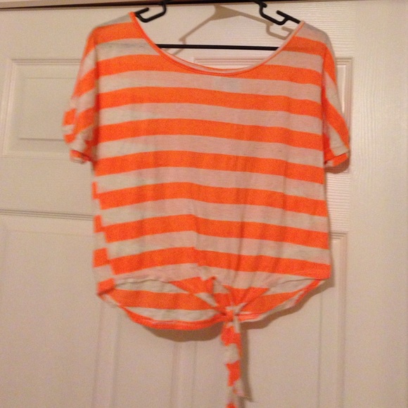 Summer crop top