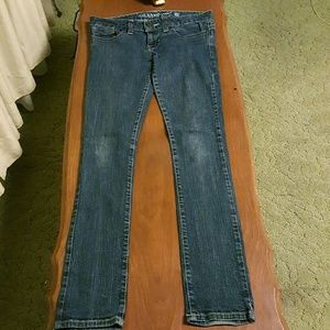 Sz 28 Guess Skinny Jeans