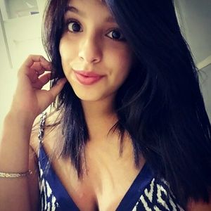 Meet your Posher, Araceli