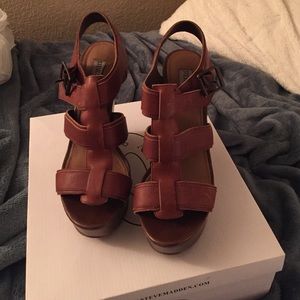Brown Steve Madden wedges