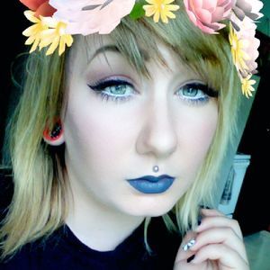 Meet your Posher, Zaneta