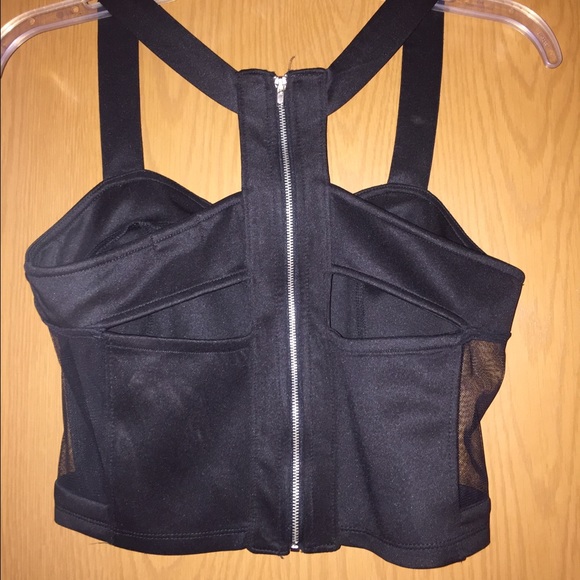 Black crop top - Picture 2 of 3