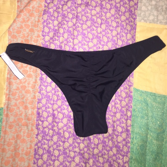 Victoria secret itsy bikini