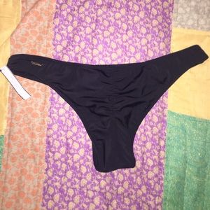 Victoria secret itsy bikini