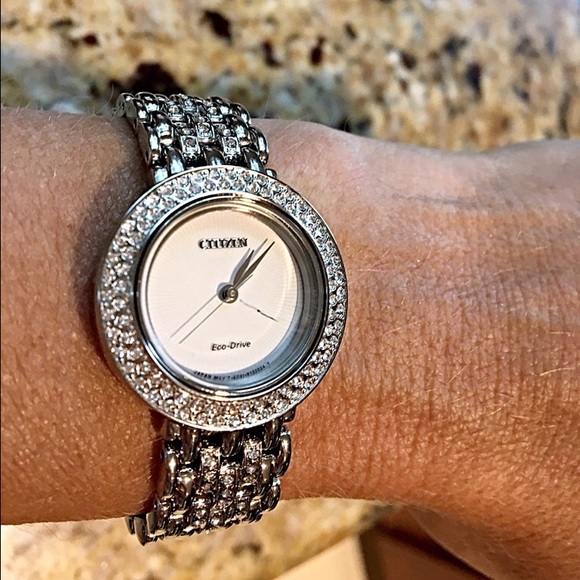 Citizen Eco Drive Accessories - Citizen Eco Drive Crystal Stainless Steel watch!