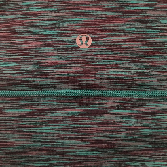 🏃♀️Lululemon Athletica top size 6 - Picture 3 of 3