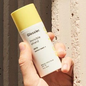Glossier Sunscreen 20% off discount makeup skin