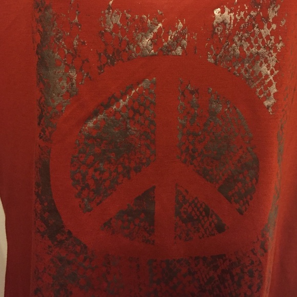 Peace Top - Picture 2 of 3